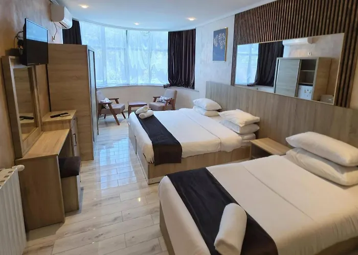 Hotel Veneria Russicada