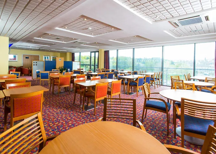 Holiday Inn Express Bradford City Centre By Ihg