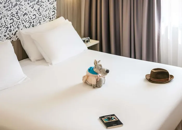 Ibis Styles Lyon Gorge De Loup Saphir