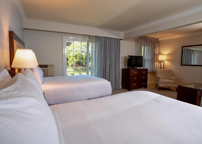 The Creekside Inn