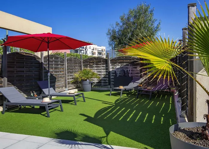 Ibis Cannes Mouans Sartoux Piscine Parking Gratuit