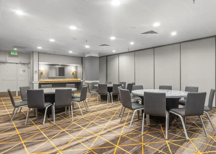 Holiday Inn San Francisco - Golden Gateway Newly Renovated With No Resort Fee