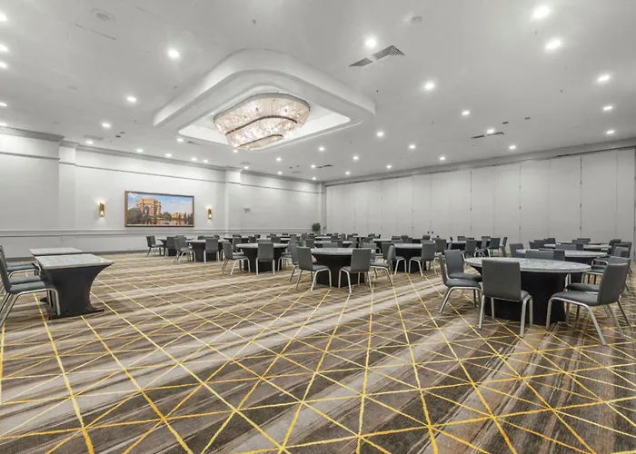Holiday Inn San Francisco - Golden Gateway Newly Renovated With No Resort Fee