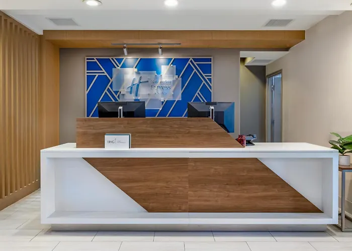 Holiday Inn Express Hotel & Suites Lake Elsinore By Ihg