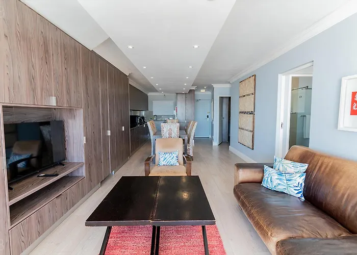 Lagoon Beach Hotel Apartments