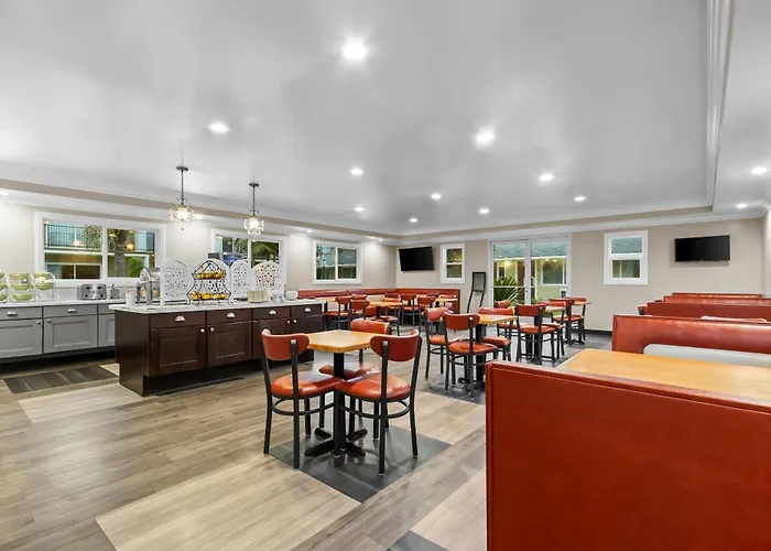 Quality Inn & Suites Santa Maria
