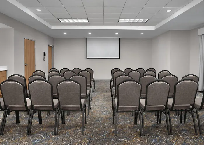 Hampton Inn & Suites Lake City