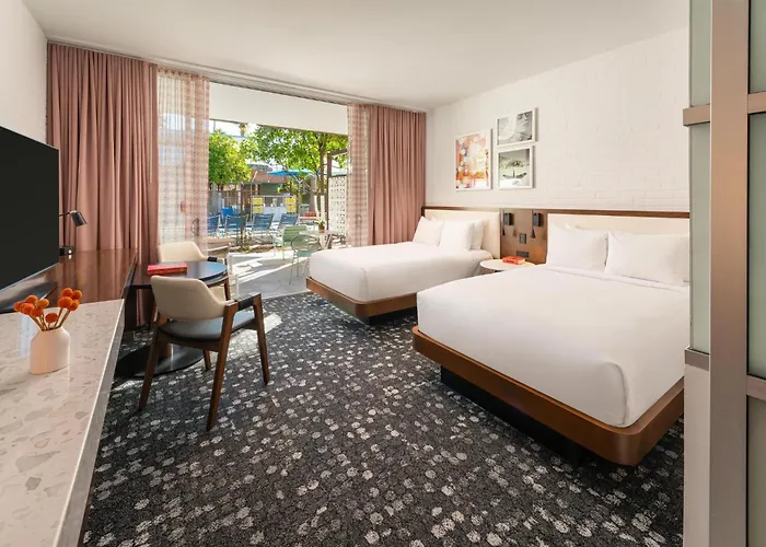 Hotel Valley Ho