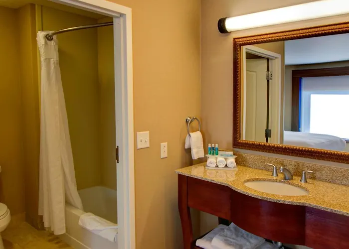 Holiday Inn Express & Suites Sioux City-South By Ihg