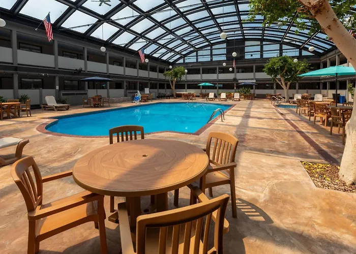 Americinn By Wyndham Appleton Downtown