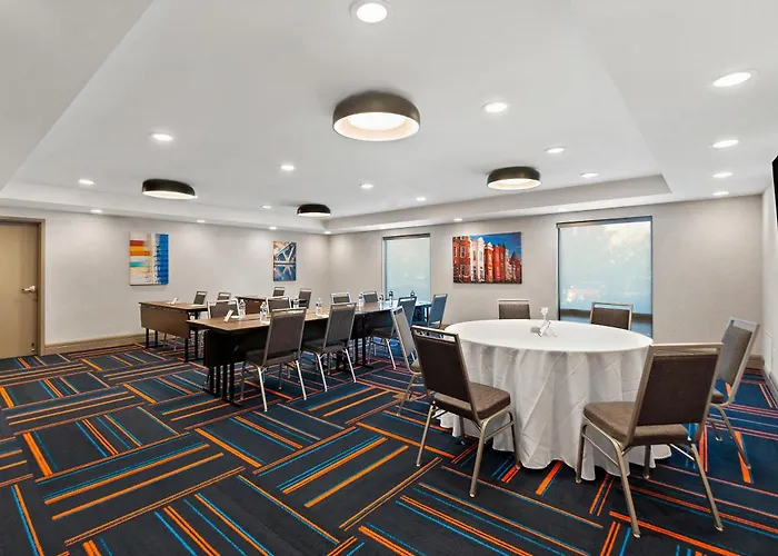 Hampton Inn & Suites Fort Belvoir Alexandria South