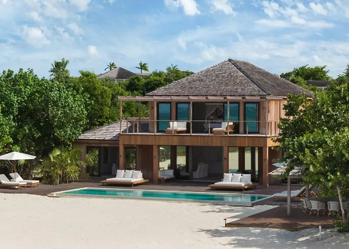 Como Parrot Cay