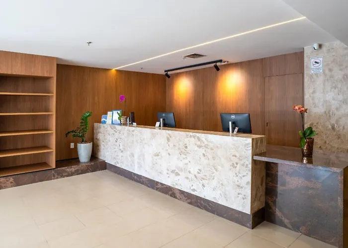 Naoum Hotel