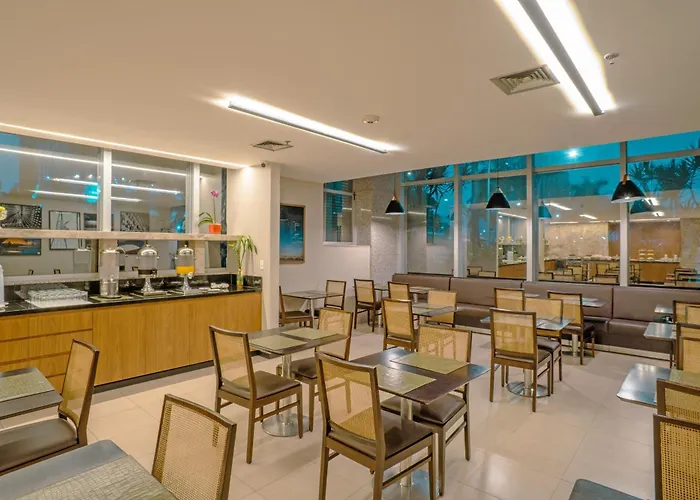Naoum Hotel