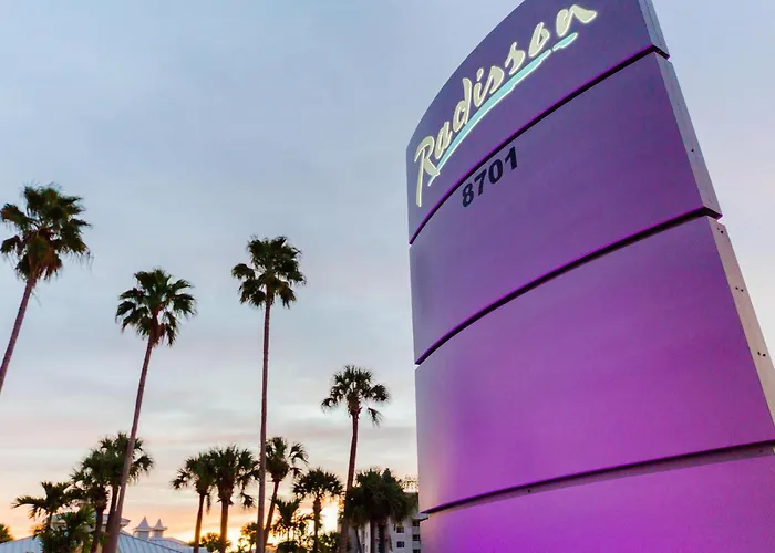 Radisson Resort At The Port