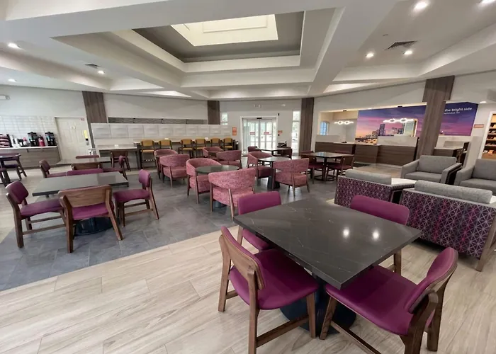 La Quinta By Wyndham Jacksonville Butler Blvd