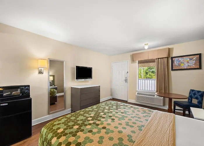Econo Lodge Inn & Suites Lugoff