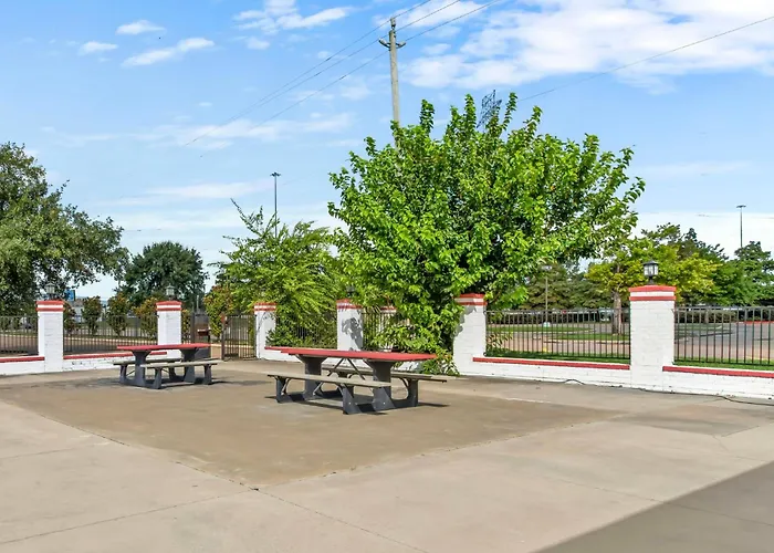 Red Roof Inn Houston - Jersey Village
