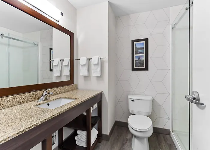 Comfort Inn & Suites Red Deer North
