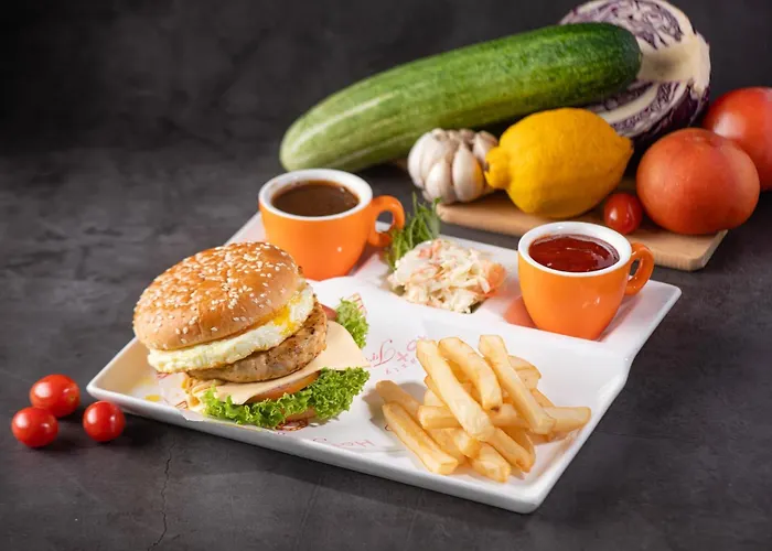 Holiday Inn Express & Suites Johor Bahru By Ihg