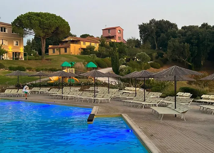 Aparthotel Borgo Felciaione Riparbella