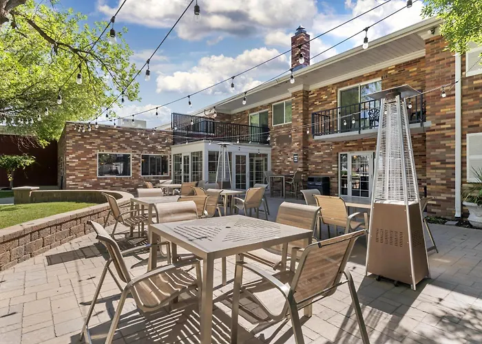 Best Western Plus Burley Inn & Convention Center