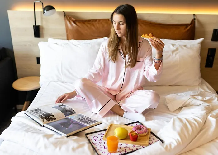 Moxy Antibes Sophia Antipolis