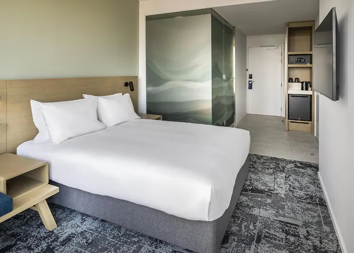 Holiday Inn Express Auckland City Centre By Ihg