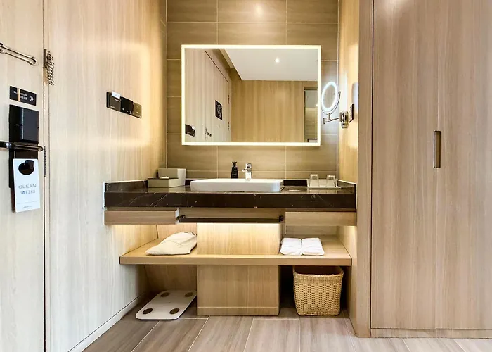 Atour Light Hotel Jinan International Covention Centre
