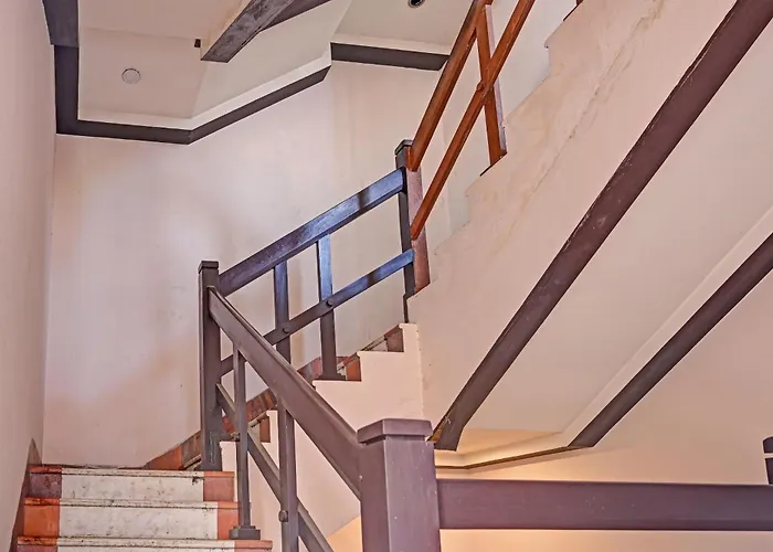 Flagship Bella Vagues Hotels