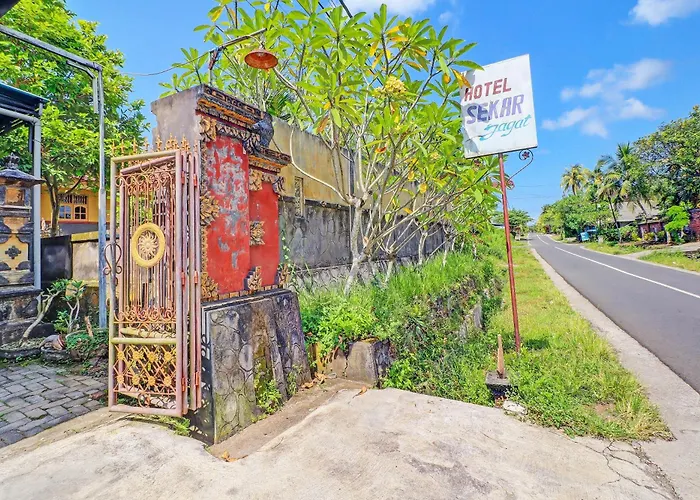 Hotel O Sekar Jagat Near Pantai Baluk Rening