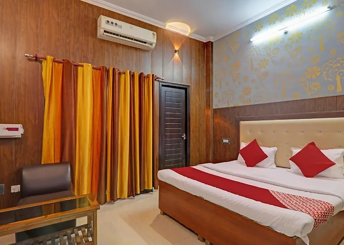 Hotel O Cz Inn