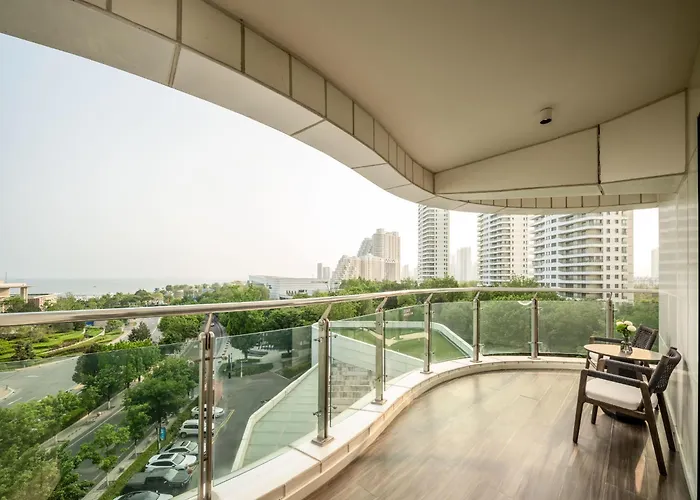 Atour Hotel Qinhuangdao Xiangxi Sea