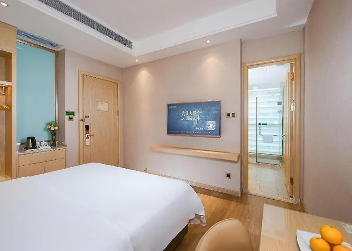 Vienna Hotel Guangdong Zhaoqing East Station Dinghu Mountain Scenic Area