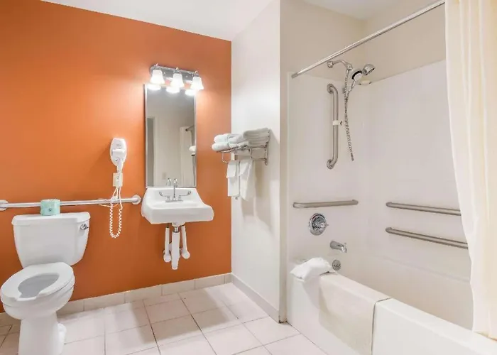 Sleep Inn & Suites Ronks - Lancaster Area