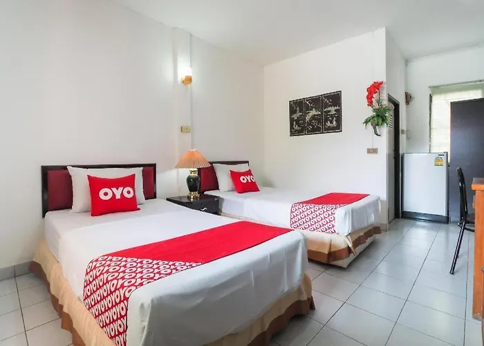 Oyo 654 Samanmit Inn Hotel