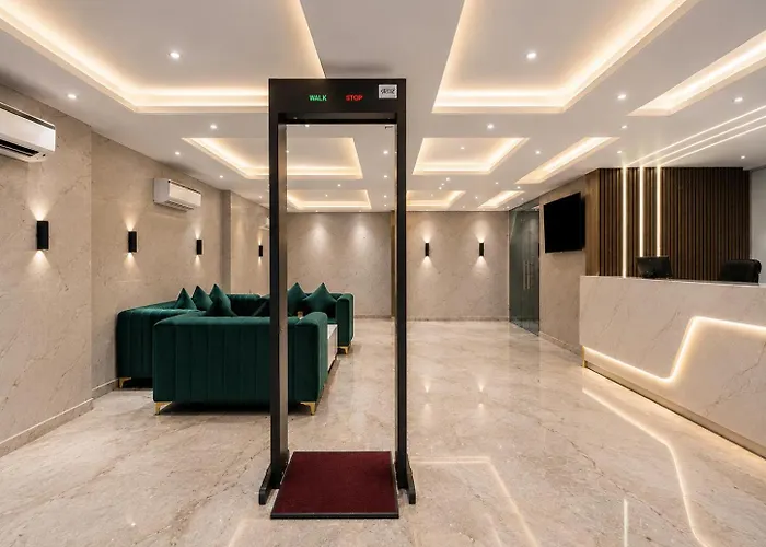 Hotel Grand Aavaas- Traveller'S Choice Award Winner 2025