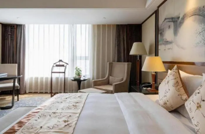 Yang Peng Jin Jiang Hotel