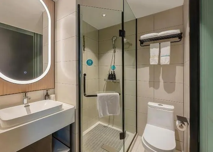City Comfort Inn Beihai Rt-Mart High Speed Railway Station