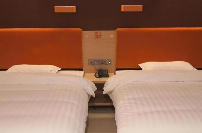 7 Days Premium Hotel Ji'An Taihe Gongnongbing Avenue