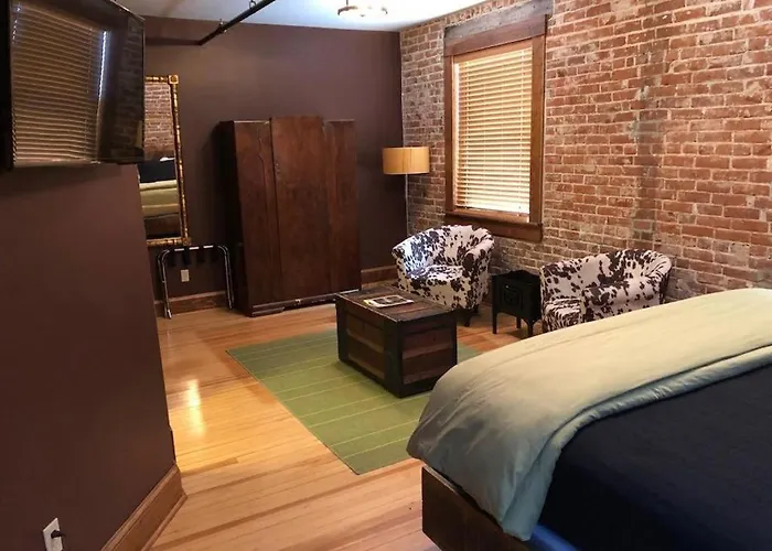 Hotel Frederick