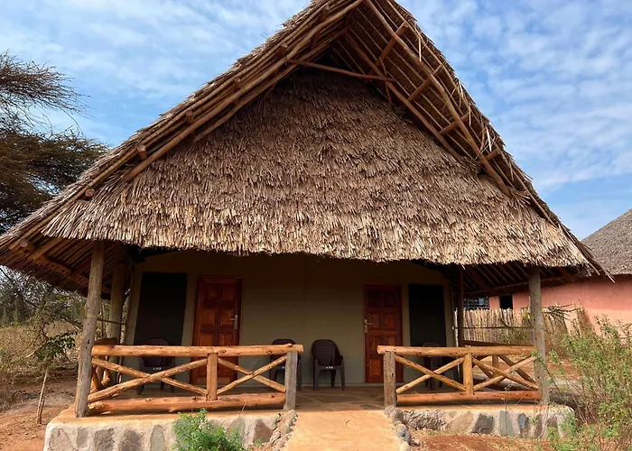 Ambokili Cottages