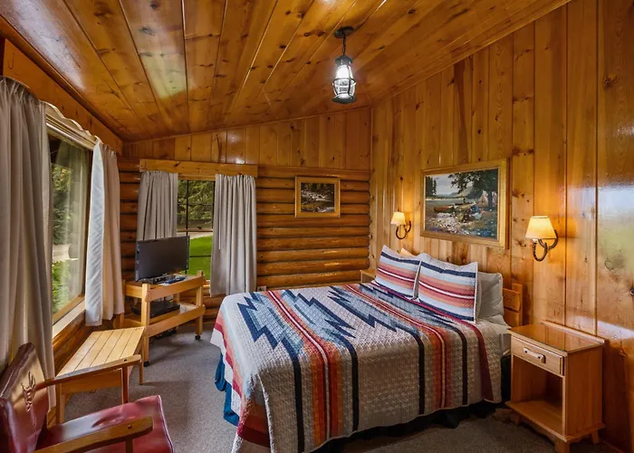El Western Cabins & Lodges