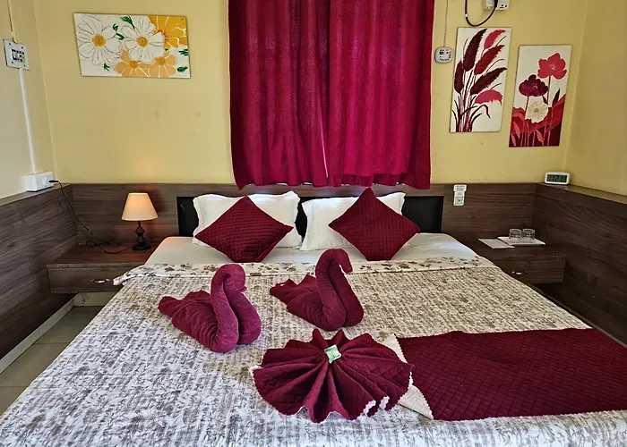 Hotel Roy's