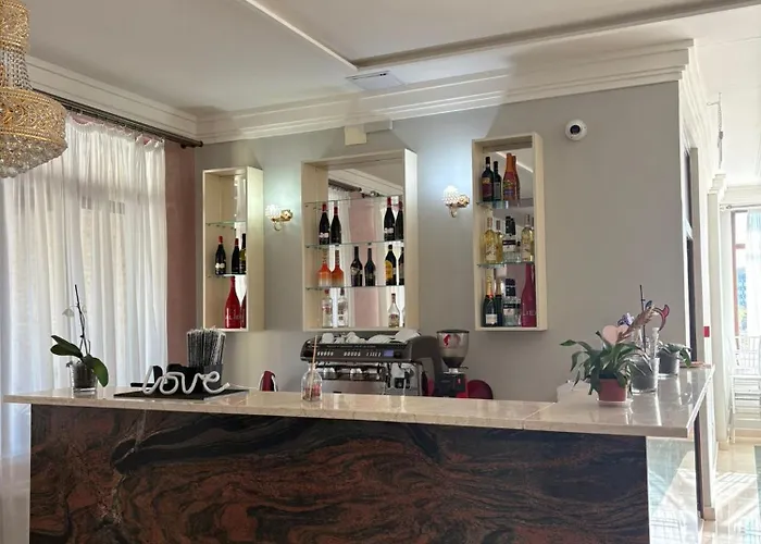 Hotel Abi