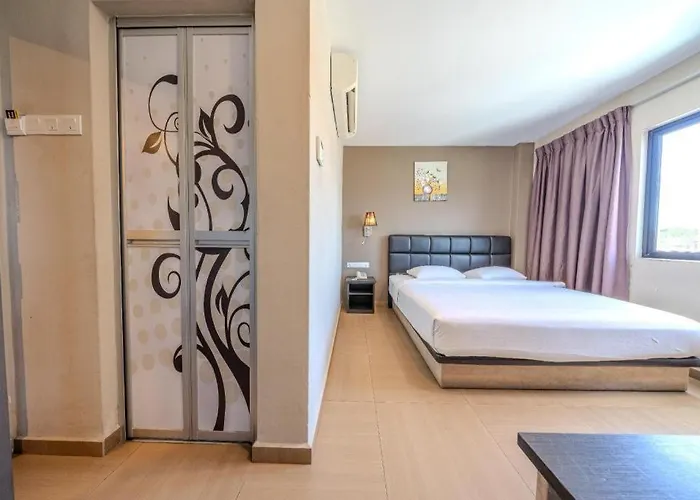 Gl Hotel