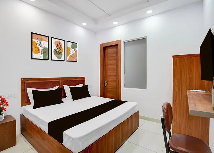 Townhouse Patiala Bus Terminal
