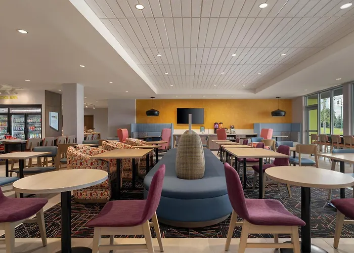 Home2 Suites By Hilton Hazleton