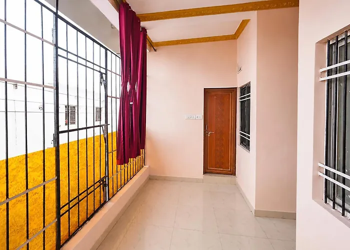 Hotel O Aiims Raipur