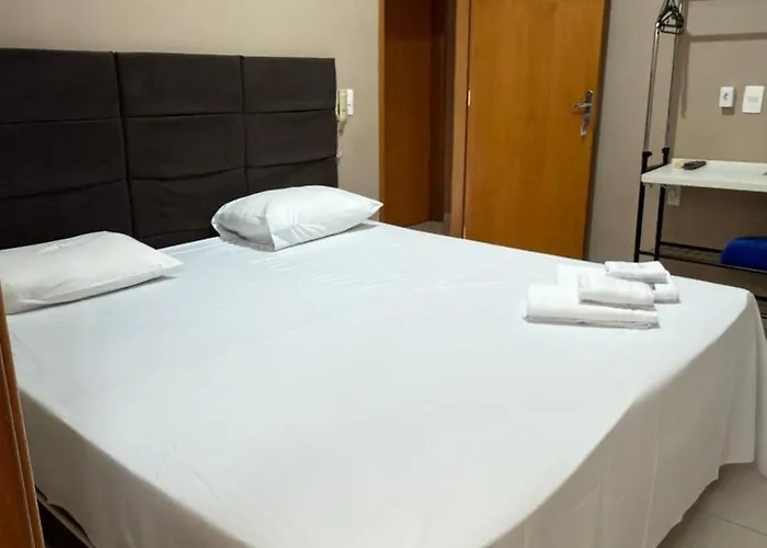 Point Hotel